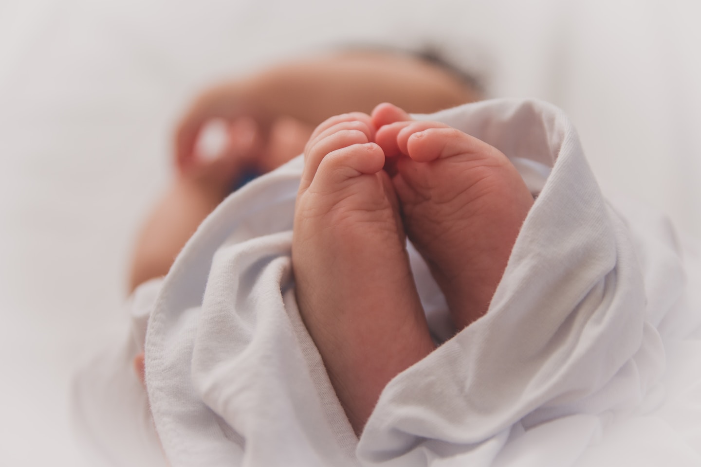 O pés do bebê são uma lembrança linda  para os pais.